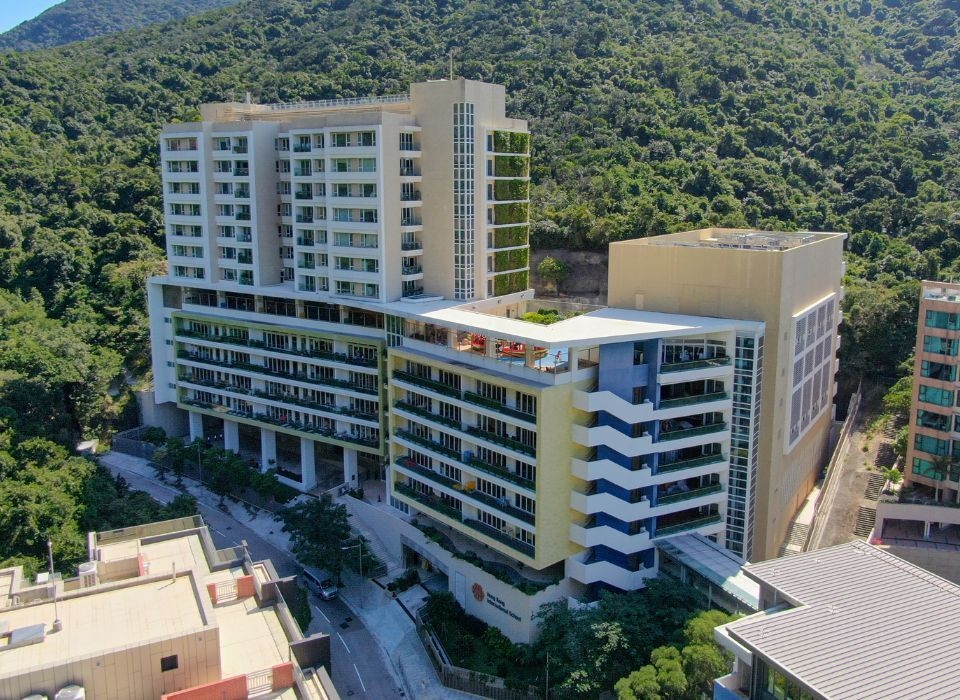 香港國際學校提供14年的義務教育。