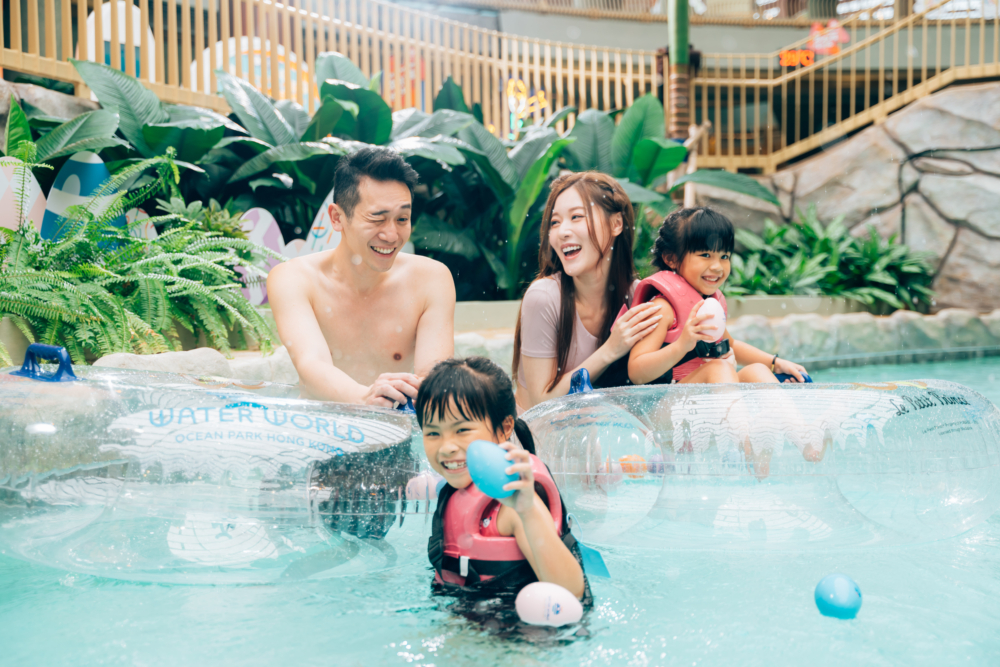 邊體驗被色彩繽紛彩蛋包圍的漂流之旅,邊搵彩蛋!