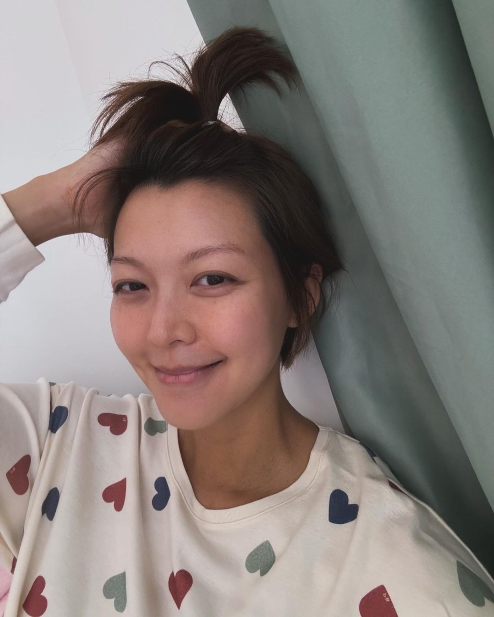 梁諾妍坐月時被頭風困擾,苦不堪言