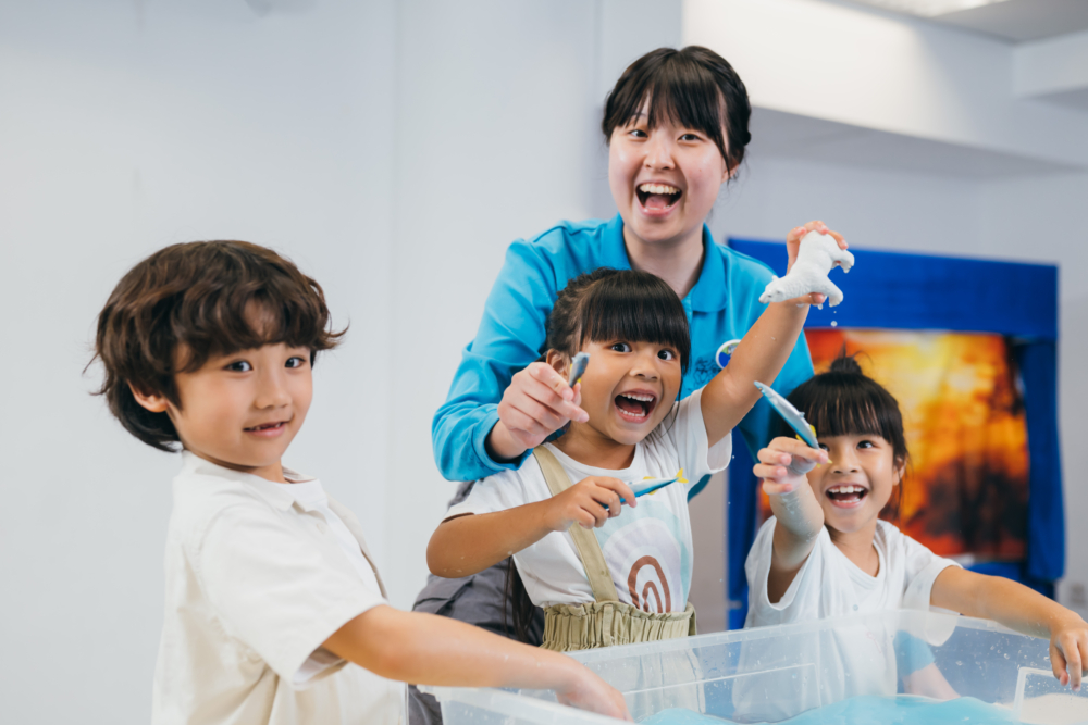 透過小遊戲,小旅行家可認識各種動物的過人之處。