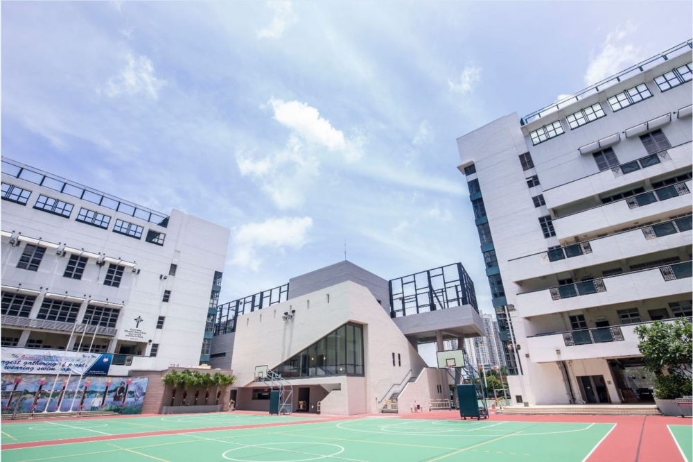 英華小學結龍中學為英華書院。