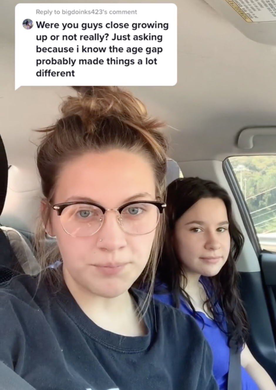 今年23歲的Hunter和17歲美妹妹Gracie。