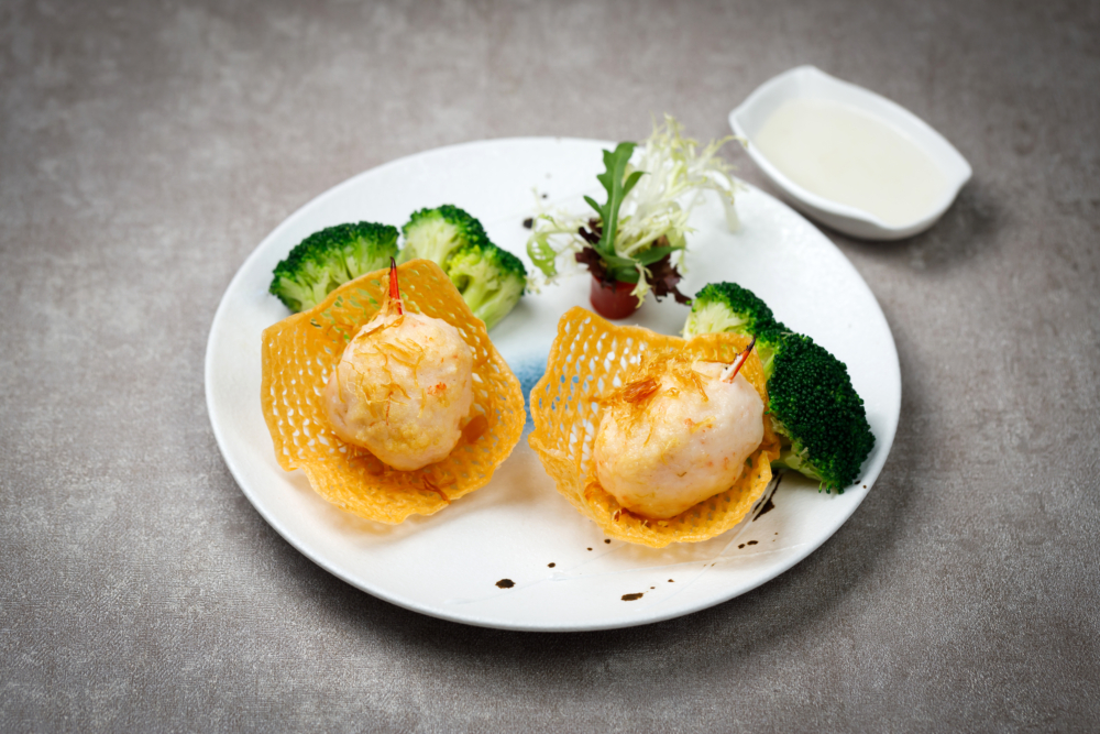 城景國際樂雅軒6月起推出全新父親節敬頌親恩套餐。