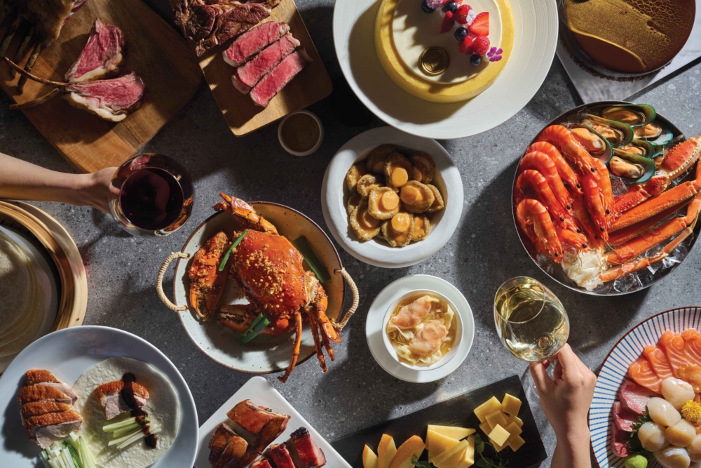 香港JW萬豪酒店The Lounge 推出父親節豐盛自助晚餐。