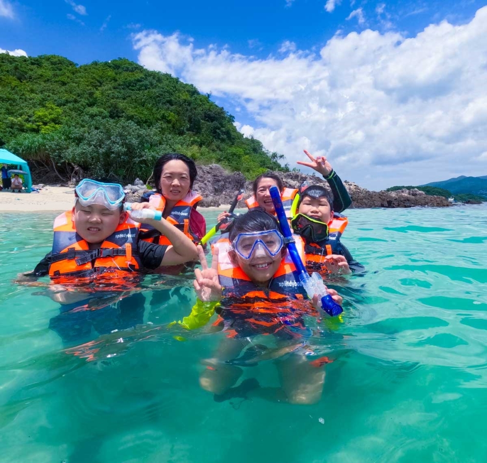 長達5小時的西貢浪芒灣浮潛體驗，近距離欣賞海底世界的美麗