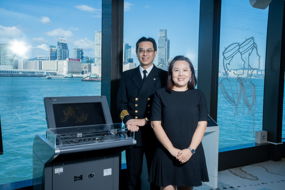 海事處助理處長羅立强先生及香港海事博物館教育主管李小燕女士，期望是次有趣活動能加深大眾對海事文化及歷史、海洋科學和保育、海事科技及應用的認識。