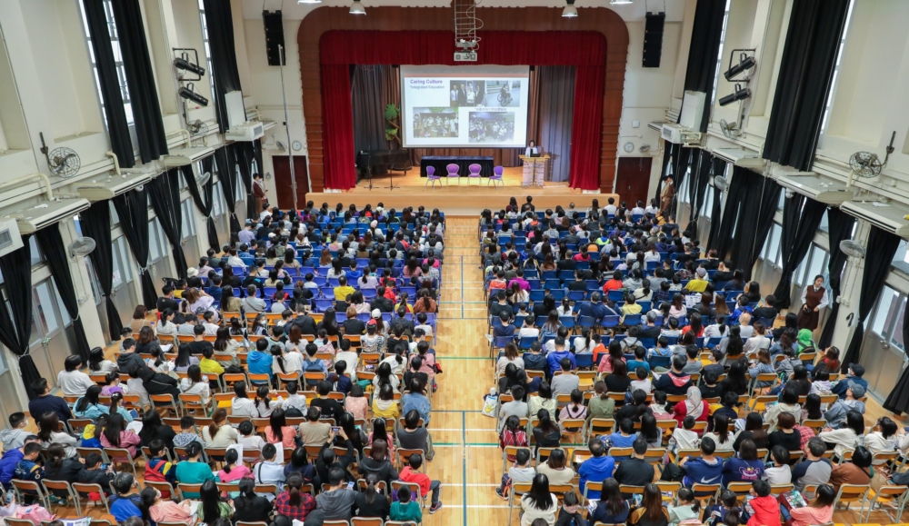 中華基督教會銘基書院以英文為主要教學語言