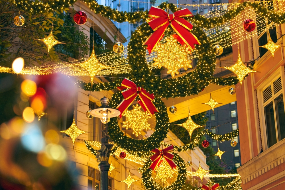 璀璨耀眼的「Dazzling Christmas」燈光裝置，為大家帶來無與倫比的感觀盛宴