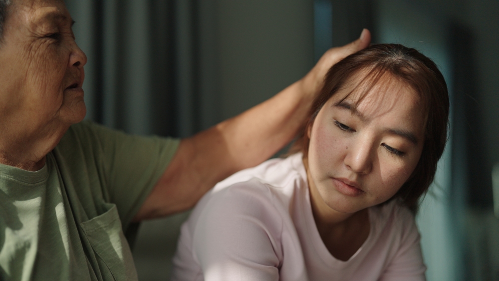 她認為自己是被爸媽愛著的，然而這份感動並沒有維持太久。