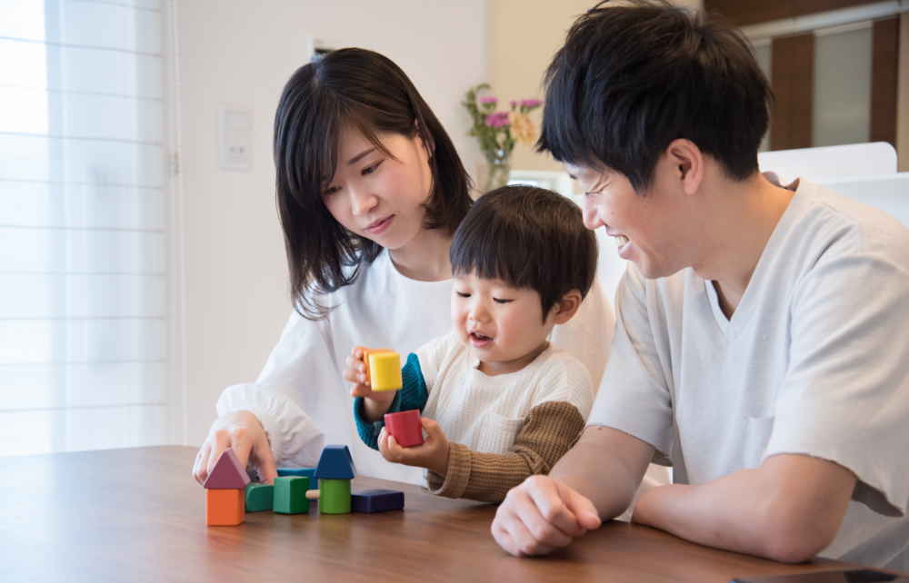 一歲半寶寶在托兒所頻繁咬人，這樣的行為甚至讓寶寶面臨被托兒所退學的風險