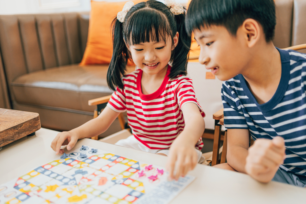 網民分享當初也是後悔,但孩子長大後感情很好,當初的選擇其實並不錯