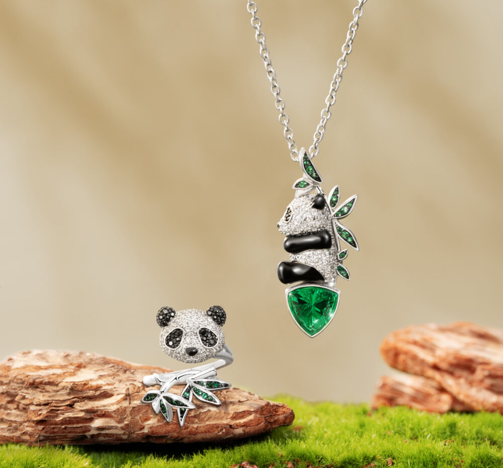 Puffy Panda(左)戒指 $980、(右)項鏈 $2,000