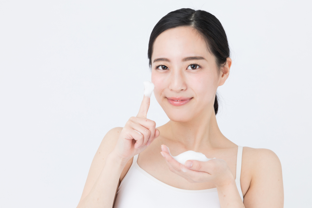 洗面是肌膚保養的重要第一步,洗面奶除了基本的清潔,還有很多超實用功能!