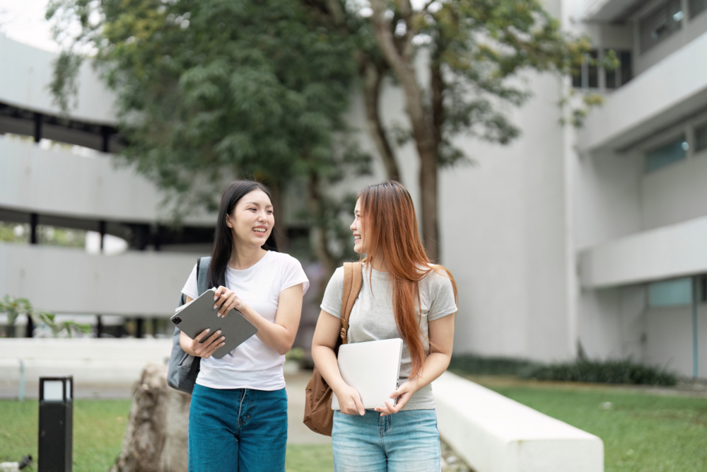 事主媽媽正在考慮上哪間大學