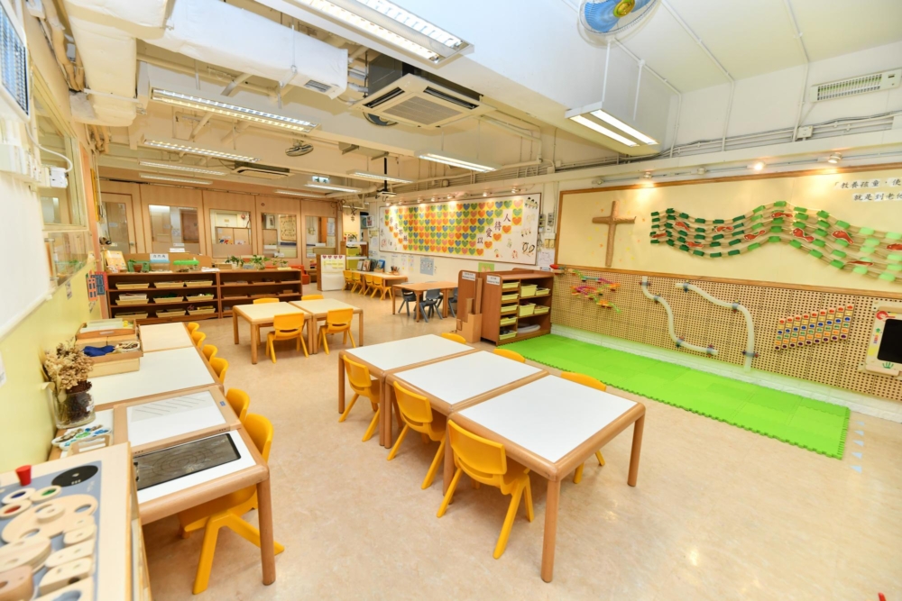 救世軍北角幼兒學校暨育嬰園在區內很受歡迎