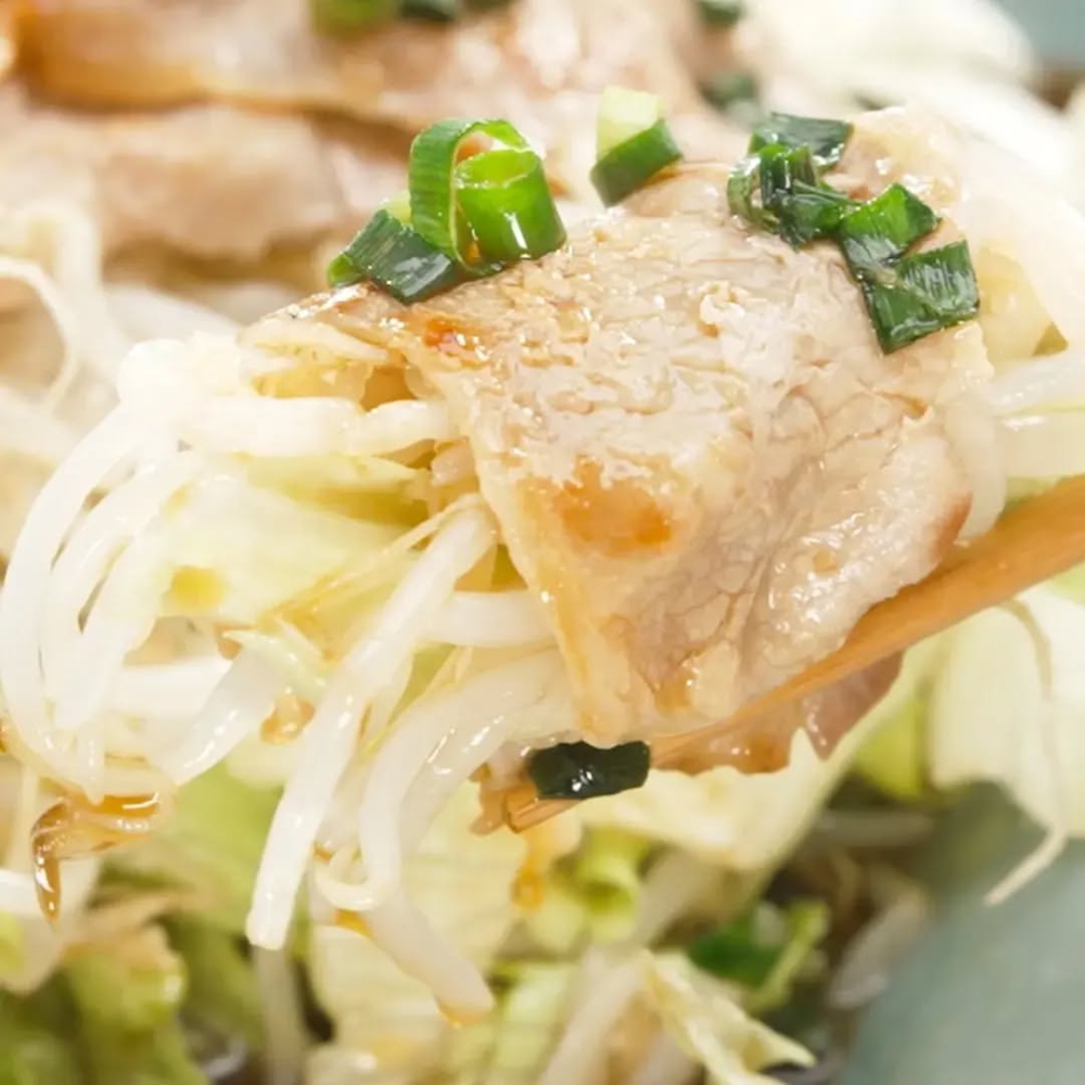 這道菜同時補充蛋白質和膳食纖維，是增肌減脂期間的完美餐單