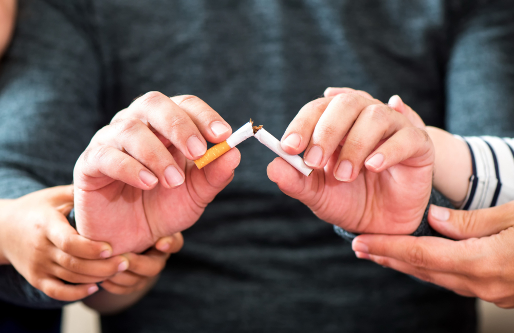 為家人及孩子健康着想,應盡早戒煙