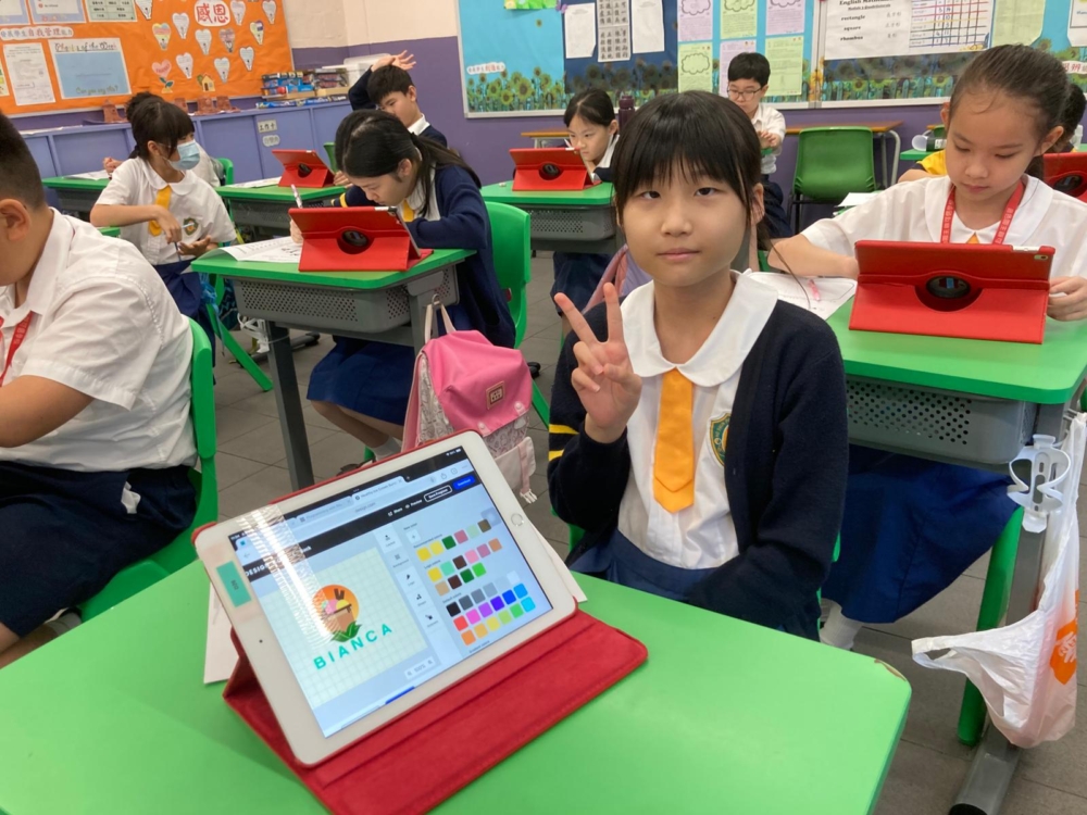 學生利用AI工具設計視藝作品，發揮創意