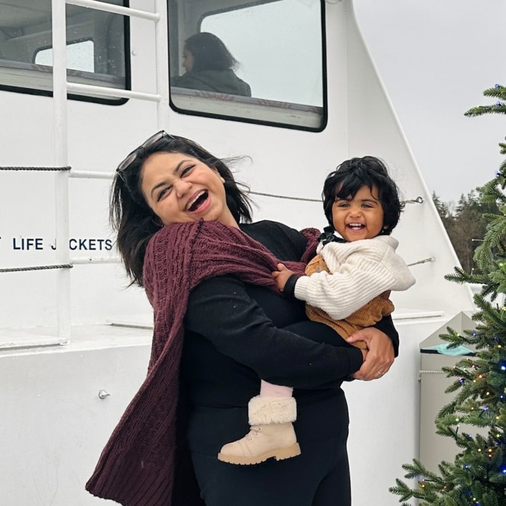 育兒教練 Anuradha Gupta 提出了一套「四步驟應對法」,幫助家長當下冷靜處理,還能讓孩子從中學會保護自己