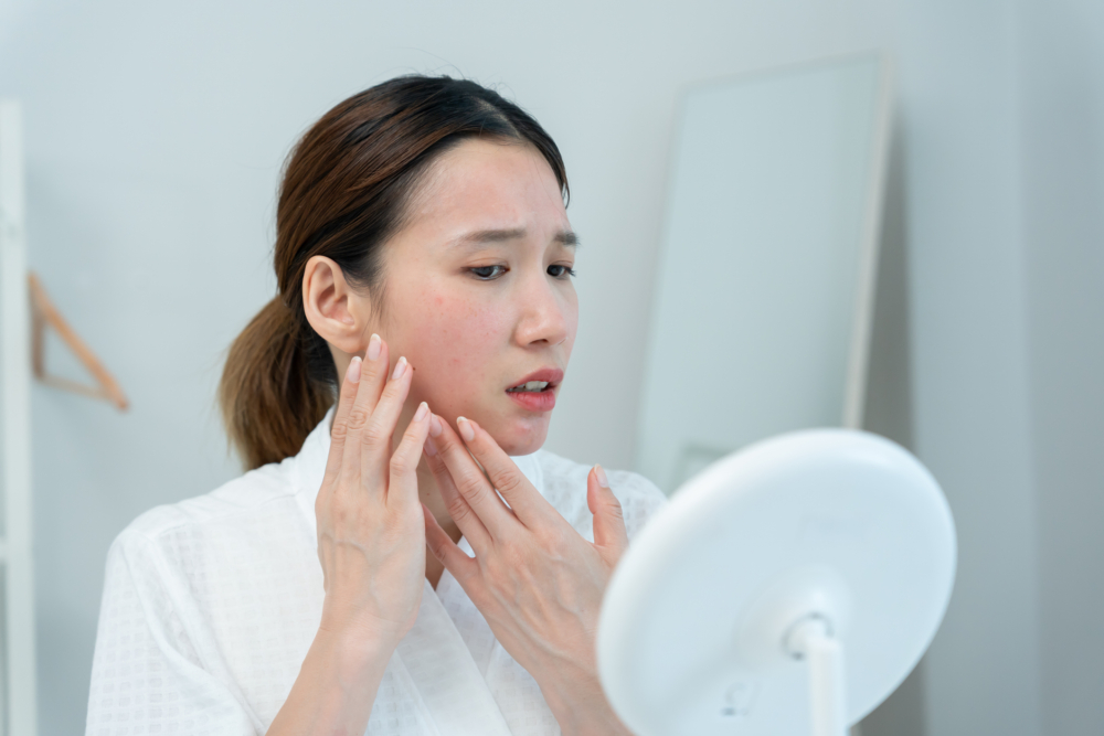 深入理解這些不同部位的「肌膚警訊」，有助我們更精準地找出壓力瘡的根源，從而採取有效的改善措施。