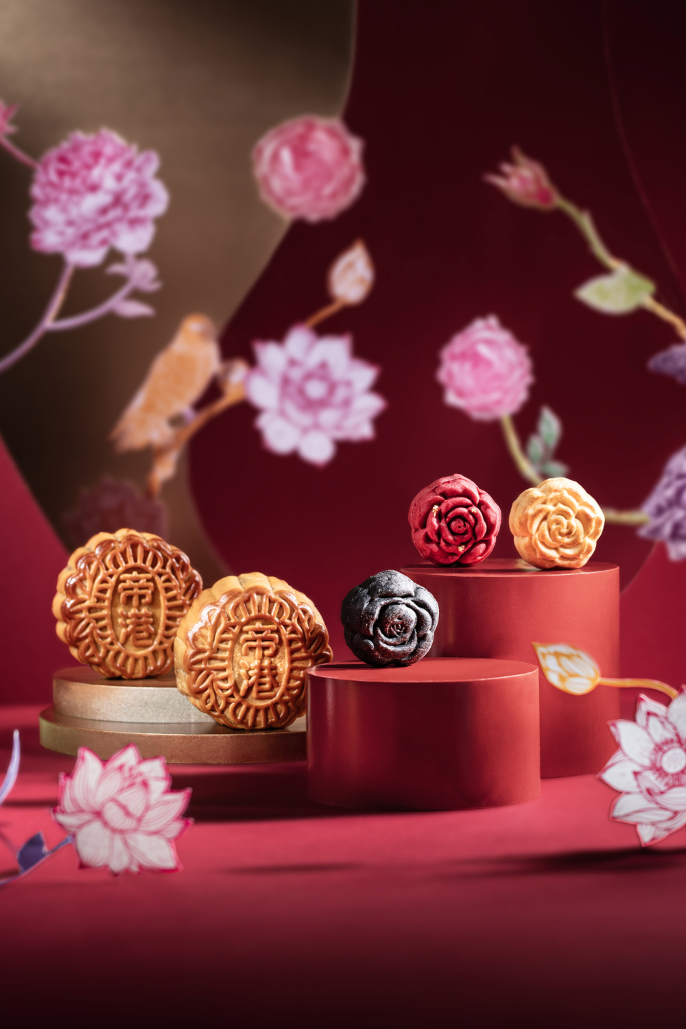 今年除了經典的雙黃蓮蓉系列,更推出全新迷你麻糬月餅口味,無論送禮或自奉,都能感受濃厚的團圓滋味