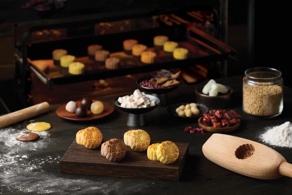 即場手工製作、現烤現賣，帶來香氣馥郁、口感細緻的節慶滋味