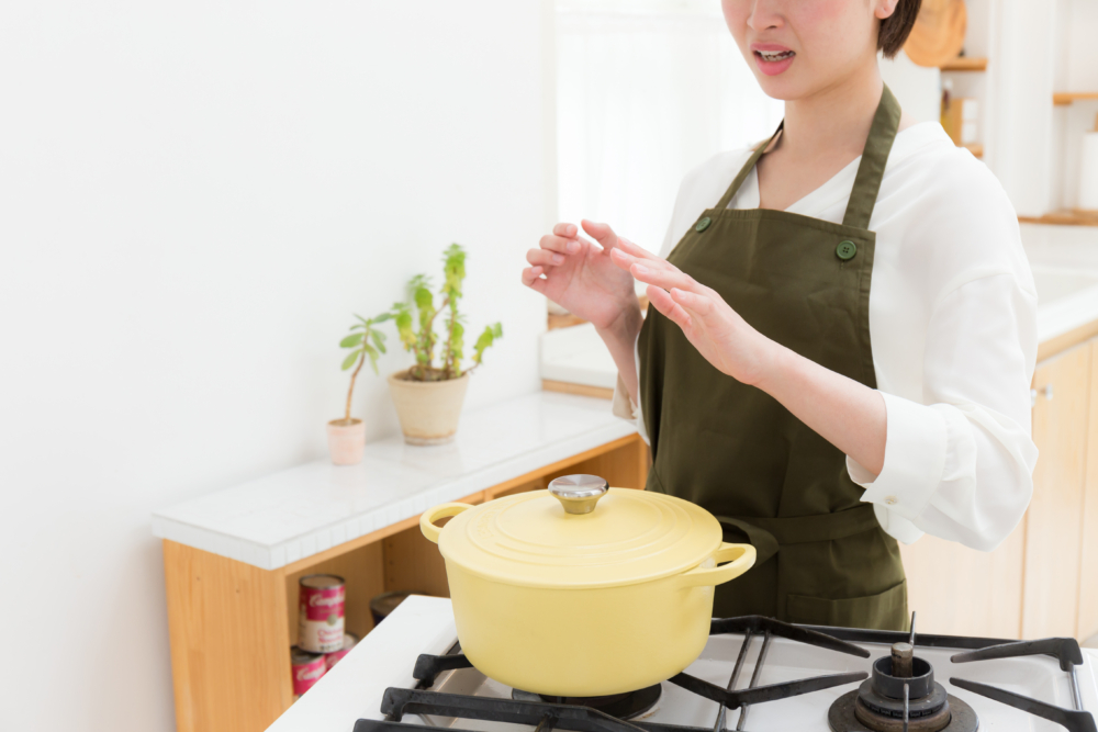 一有傷口就要即時消毒,選用有殺菌功效的產品,徹底滅菌,防止感染。