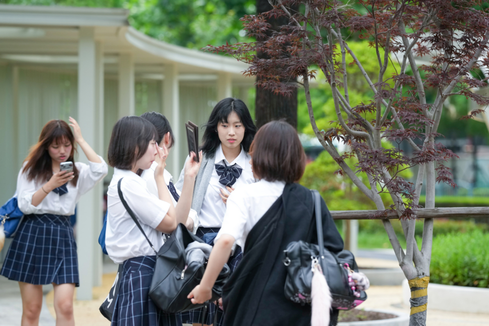 子女愈大愈不受控，家長要引導他們學會思考和判斷，了解哪些人值得深交