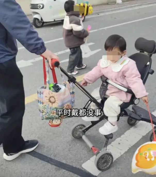 安徽合肥一名1歲多女童因誤吞髮夾，一度痛到翻白眼，情況令人擔憂