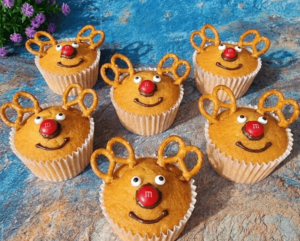 麋鹿小蛋糕的造型十分可愛。