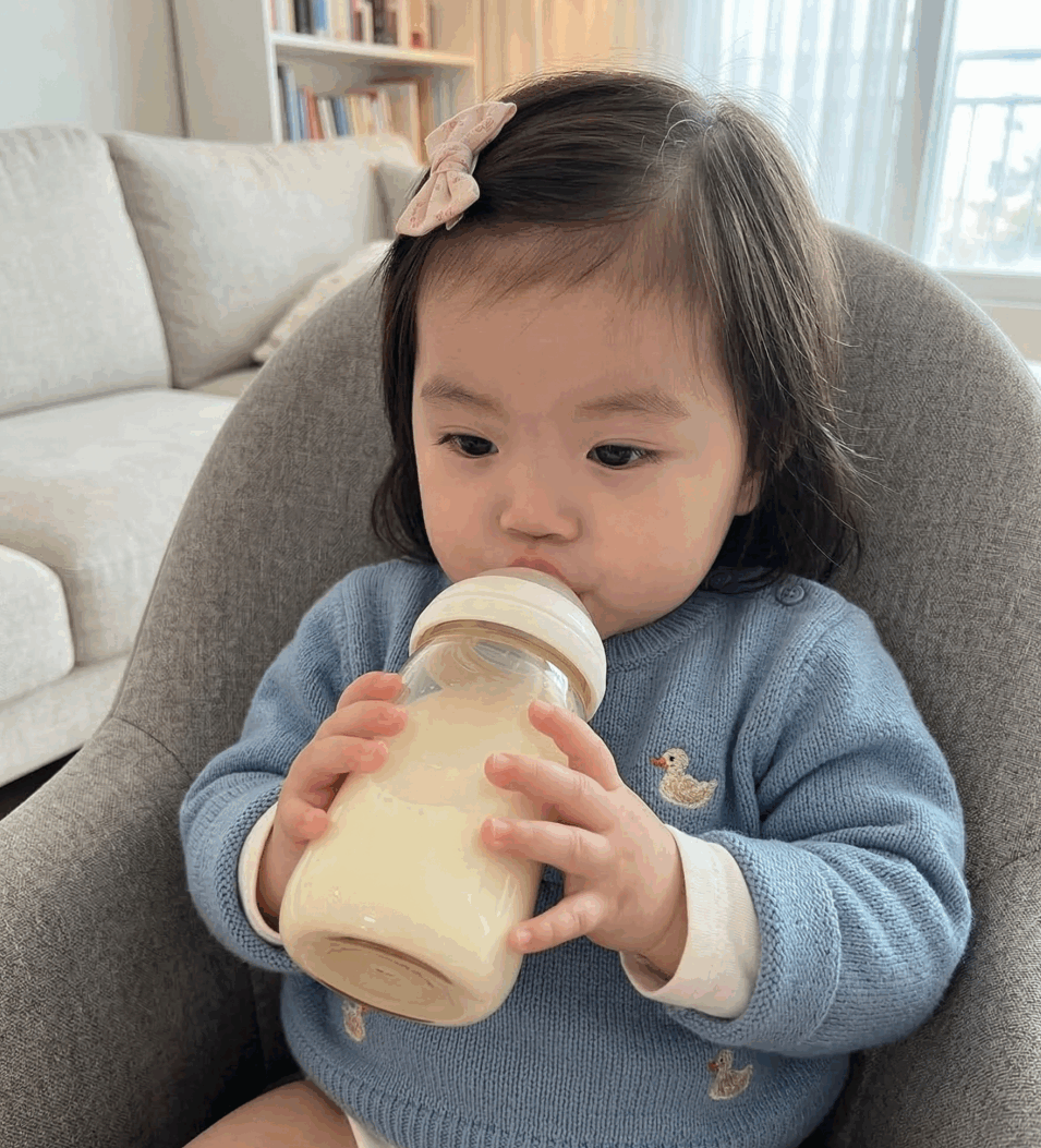 BB可以透過奶粉吸收營養。