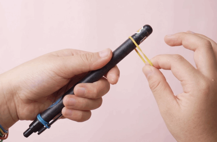 單手套圈圈：指尖雜技團