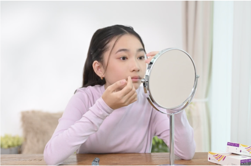 對於活潑好動的孩子,MiSight® 1 day 的每日即棄設計,免卻了日常清洗和儲存的煩惱。